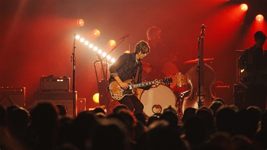 Sadler Vaden on his new Gibson signature SG Standard