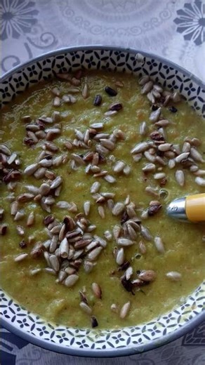 Soupe du soir bonsoir. Prenez soin de votre corps, âme, esprit.🙏🏾 L'habitacle de cela est le corps.