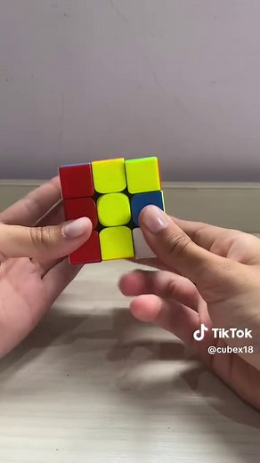 Tutorial fácil para armar el cubo Rubik en 2 movimientos