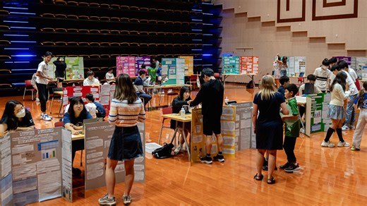 The Grade 9 #Science Fair marks the culmination of our integrated Science curriculum, offering students inspiration, opportunity, and reflection just before they begin focusing on specific scientific disciplines in Grade 10. 🔬 https://www.nischina.org/community/posts/posts-archive-page/display-post-details/~board/featured-news/post/science-fair-inspiring-voice-and-choice #NISInspires #STEM #StudentVoice | Nanjing International School