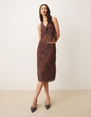 Motel co-ord Casoya ruffle halter top in brown royal paisley | ASOS