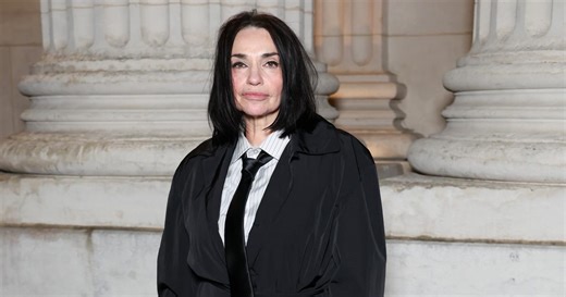 «J’ai pas de thunes, pas d’appart» : les révélations stupéfiantes de Béatrice Dalle sur sa vie actuelle