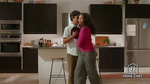 Home Chef TV Spot, 'A cargo de la cena'