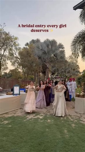 Chaitali Devesh Gada on Instagram: "beautiful entry for our cutest bride @nini_2712 choreography- @chaitaligada_dance #wedding #trendingnow #bride #bridalentry #bridetobe #indianwedding #kudmayi"