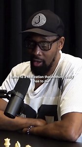 Hip Hop legend @RZA, who is, of course, one of the founding members of Wu-Tang Clan, has been vegan for more than 20 years. The star is not just a proponent of the health benefits, but he’s also an animal rights advocate, too. In 2019, he told host Joe Rogan and comedian Donnell Rawlings on The Joe Rogan Experience podcast: “I just hit you with this right here, the reality of how I feel: No animal needs to die for me to live, okay?” RZA has inspired several other members of the Wu-Tang Clan to g