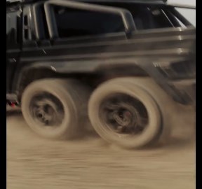 BRABUS XLP 800 6x6 ADVENTURE - The new high-end six-wheel pickup