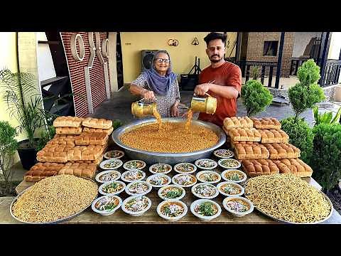 USAL PAV | Street Food Of Gujrat | spicy Usal Sev Pav Recipe | Village Food