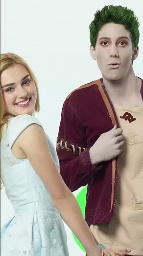 ¡¡¡Muy fans de Los Descendientes, Zombies, Phineas & Ferb y Gravity Falls!!! 💖 | ‪@disneychannelES‬