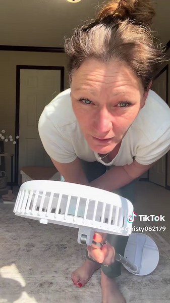 Portable compact fan that's perfect for small spaces