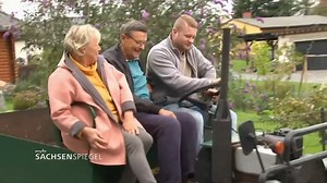 In Cunewalde wurden zu DDR-Zeiten kleine Dieselmotoren gefertigt. Diese wurden meist in Fabrikmaschinen eingesetzt. Heute werden sie von Bastlern gerne zu kleinen Traktoren umgebaut. | MDR Sachsen