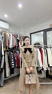 Set Dạ EVA Mode tiền triệu còn vài trăm seo Rẻ mà xịn tách lẻ áo hoặc chân váy đều được ☺️ | Vũ Hạnh Chuyên Thời Trang Công Sở
