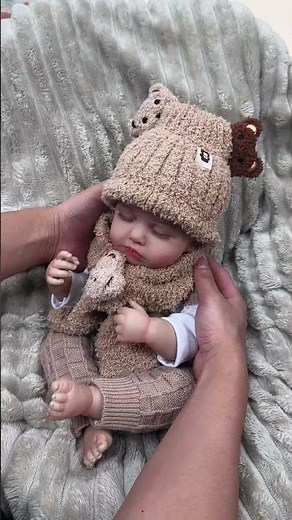 🥰 Quiet little FinnA sweet reborn baby, always by your side ❤️
