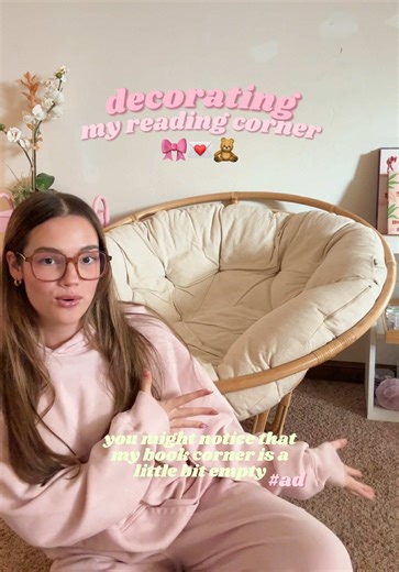 i’m so happy that my book setup is not only cute but also ORGANIZED!!!! this is perfect😚🎀 #fivebelow #fivebelowpartner #ad #valentinesday #bookcorner @Five Below