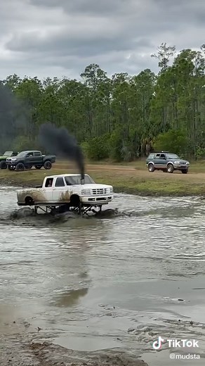 #mudsta #florida #ryc #trucksgonewild #utv #trucks #sidexside #PerfectMarcJacobs #StyleSnap #ford