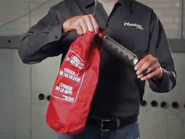 Master Lock 453L Lockout Tagout Oversized Plug & Hoist Control Cover