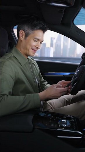 🎮 Play Video Games in Your BMW with AirConsole App! #BMWHowTo