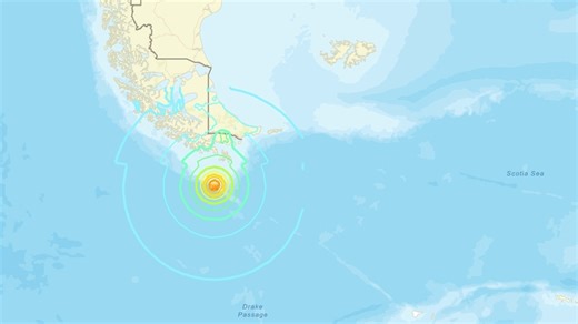 Video Tsunami warnings issued after 7.4 earthquake off coast of Chile and Argentina