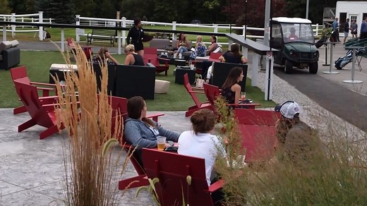 It's a restaurant, a sports bar, a driving range...you need to check out The Range Bar & Grille | Phantom Gourmet