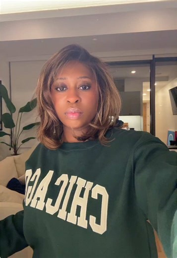 Vases are repurposed wine bottles 🙈🙈🙈 | case of deals bottle