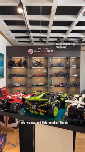 Super Running 1:8 Building Block Model 3588Pcs Creative Assembly Gift Green Sports Car Educational Toy for Hands-On Activities