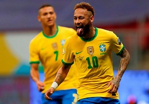 Neymar runs the show as Brazil kick off Copa America with comfortable win over Venezuela