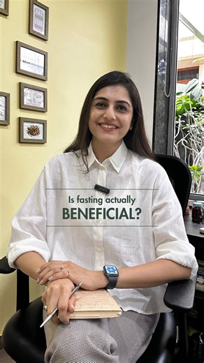 3.3K views · 61 reactions | If fasting has been on your mind, but you aren’t sure if its actually beneficial or not, watch this video till the end. For a personalised diet plan, reach out to us at 9825498138 — #dietconcepts #healthylifestyle #healthyliving #dietplanindia #dietplanner #dailydietmeal #dieticiansofinstagram #nutritioncoach #suratdietitian #indiandietician #fastingfacts #indianfasts #karwachauth #ramzaan #navratrifast #ekadashispecial | Diet Concepts | Facebook