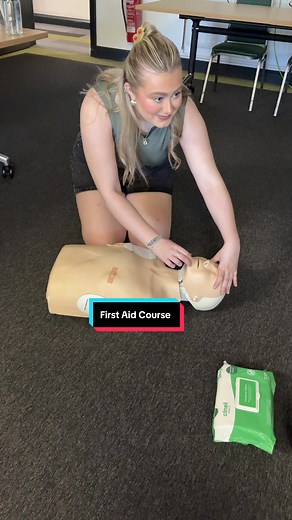 Come with me to do a First Aid Course! ⛑️ with Safe Haven Training! 💚 We did the 1 Day Emergency first aid at work course. You can use the code “dollysdesserts10” for 10% off if you are wanted to do one! 🫶🏻 @Safe Haven Training Ltd #dollysdesserts #work #firstaid #smallbusiness #training