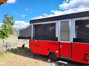 My 1994 Jayco pop up camper renovation Part 5 - The exterior paint