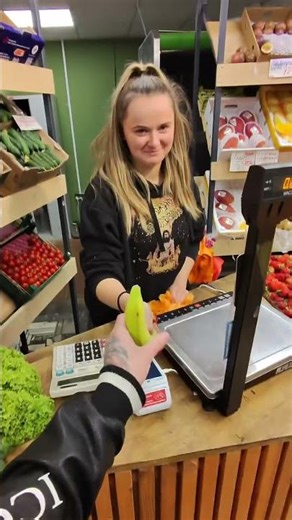 Trying to pay with random objects