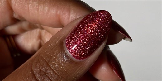 Dip Powder Vs. Gel Nails: What's the Real Difference—And Which One's Worth It?