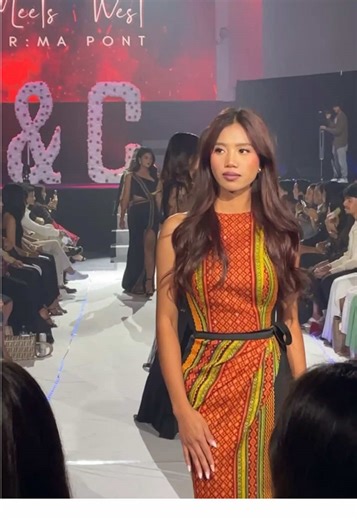 my modeling days part 2 🤣 they told us not to smile so I didn’t know what to do🤣 #laimi #burmese #fashionshow #asian
