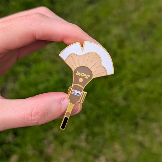 Painbrush Nouveau Enamel Metal Pin - Splatoon 3 Weapon Pins - Etsy