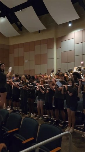 Let’s hear it for University High School Titans marching band! 🎶 The Titan Regiment has once again been invited to perform in the world-famous LondonParade held on New Year’s Day! 🥁✨ Cheers to Bob Bone, founder and chairman of the parade, and Duncan Sandys, former Lord Mayor of Westminster and Winston Churchill’s great-grandson, for returning to Orange City this month to formally invite the band to perform on Jan. 1, 2027. Congratulations to Director of Bands Jarrod Koskoski, Principal Amanda 