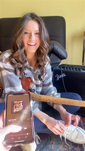 Mastering Guitar Licks: Walk This Way Challenge