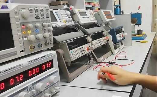 电子实验室常用设备的使用方法