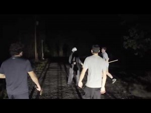 KILLER CLOWN GETS REKT BY SHOVEL?!?