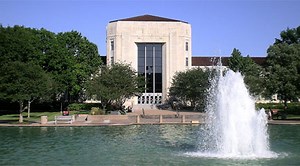 UH student reports sexual assault in library