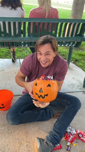 9.9M views · 195K reactions | they tried to run away 藍 | Justin Flom | Facebook