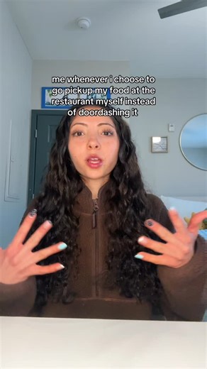 Mia Ristaino on Instagram: "i use doordash way to much,it is actually a problem!"