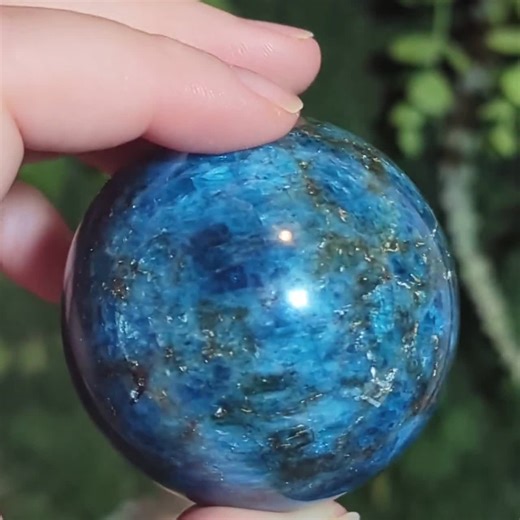 Blue Apatite Sphere | Insight, Clarity & Inspiration - Etsy
