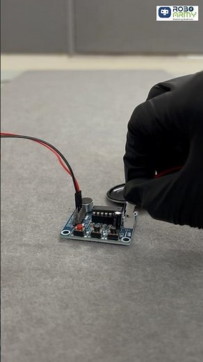 Record & Play Your Voice with a Button! #roboarmy #MiniSoundSystem #memes #robot #arduino #gaming