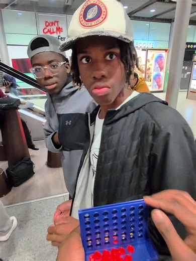 Puissance 4 avec un inconnu #Puissance4 #pourtoii #challenge #fyp #viral