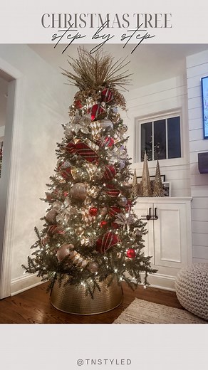 10K views · 117 reactions | STEP BY STEP CHRISTMAS TREE DECOR! ...