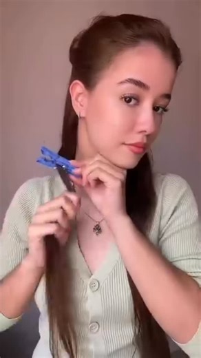 Daily Hair Tutorials 💇‍♀️ on Instagram: "Cool hair hack 😍😍 By @danialbino ❤️ ."