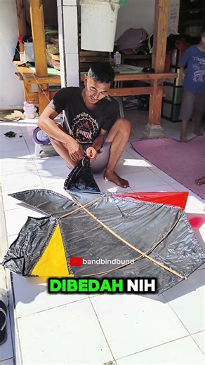 Aku Minta Bantuan Pak Odon Perbaiki Layangan Cotek Blolong Petir‼️ #layangan #layanglayang #kite