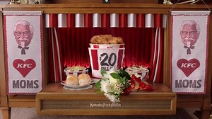 KFC $20 Fill Up TV Spot, 'Modern Mothers'