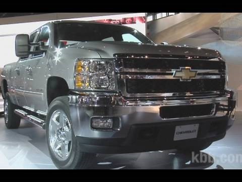 2011 Chevrolet Silverado HD Auto Show Video - Kelley Blue Book