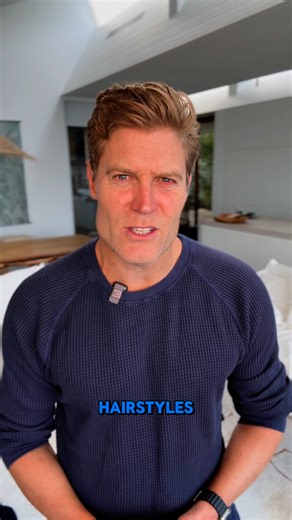 I’m so proud of this. After nearly 25 years of treating dogs and cats for joint problems, I knew there was a better way for them to take the weight of the world off their spine, hips and knees. That truly supported the furry family when they live and play so hard. Without fencing them in with a restrictive, enclosed bed shape 🦴 Introducing my new SpineAlign™️ Dream Bed 🎉 That intuitively elevates their head, aligning and supporting their spine and joints in that neutral position. Meaning no ki