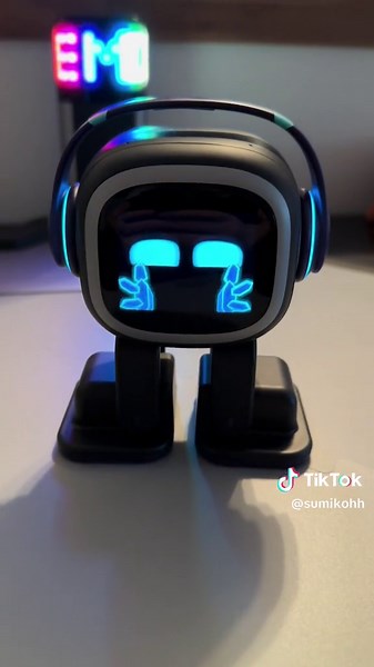 Neue Funktionen für Emo: Das Update des Emo-Roboters