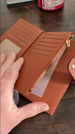 Best Women’s Wallet? yiijay RFID Blocking Clutch Full Review 😱✨